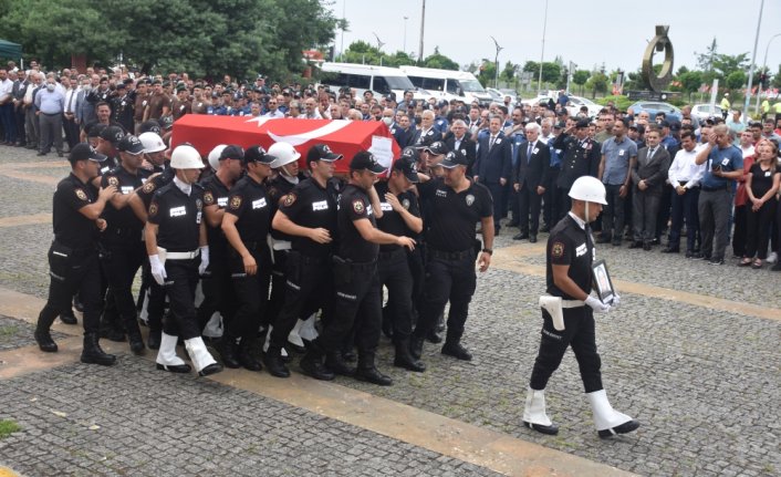Giresun'da lunaparktaki kazada hayatını kaybeden komiser yardımcısı için tören