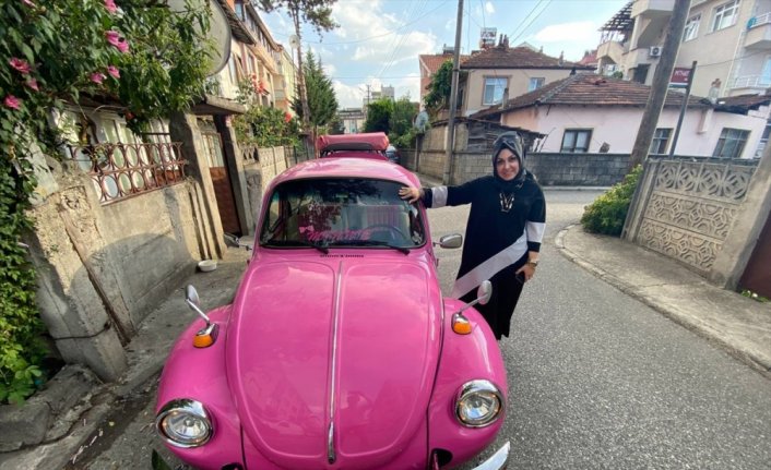 Klasik araç tutkusu ve kampçılık hayalini 