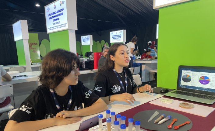 Meşe palamudundan üretilen plastik suda 1 ayda çözünebilecek