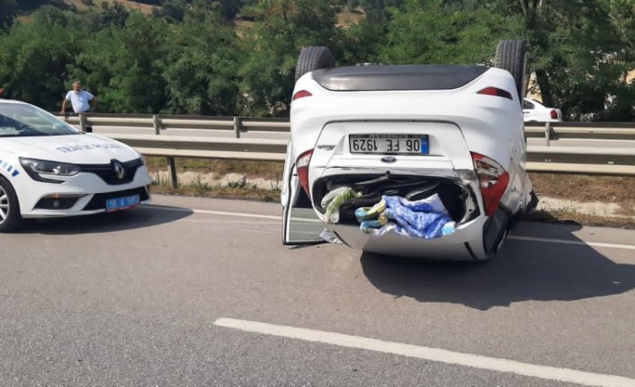 Samsun'da iki otomobiilin çarpışması sonucu 4 kişi yaralandı