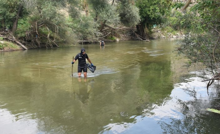 Sinop'ta aracı yanmış halde bulunan kadın için arama çalışması başlatıldı