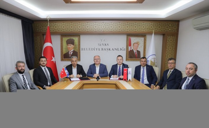 Sivas'ta yenilenebilir enerji üretecek firmalara belediyeden destek