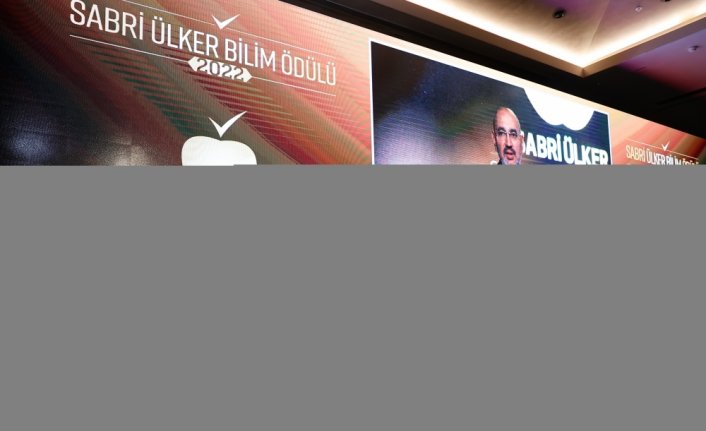 2022 Sabri Ülker Bilim Ödülü'nü Doç. Dr. Nilay Yapıcı kazandı