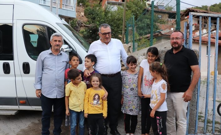 AK Parti Amasya Milletvekili Çilez, köylerde temaslarda bulundu