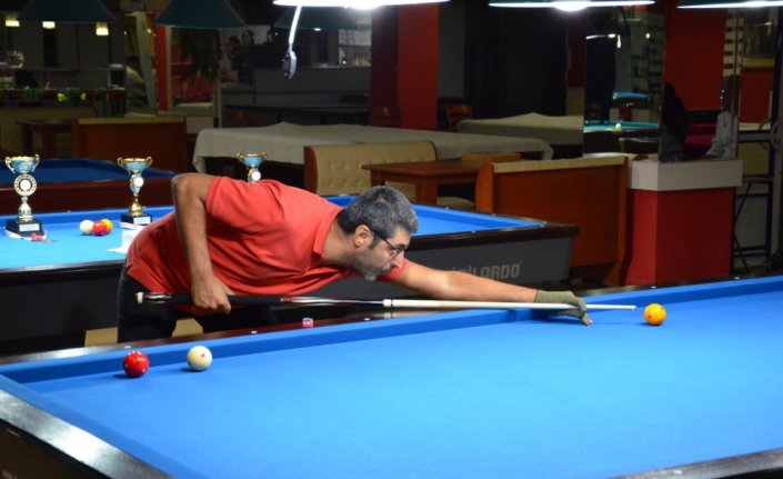 Bolu'da 3 bant bilardo il birinciliği turnuvası yapıldı