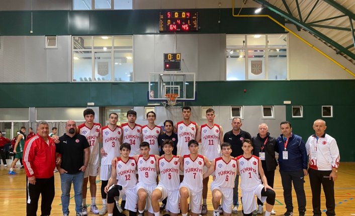 Dünya Liseler Basketbol Şampiyonası’nda dünya 2'nciliği ve 7'nciliği Türkiye’nin