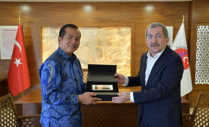 Endonezya'nın Ankara Büyükelçisi İkbal, Karabük'te ziyaretlerde bulundu