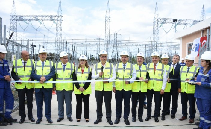 Enerji ve Tabii Kaynaklar Bakanı Dönmez, Bartın'da madencilerle buluştu: