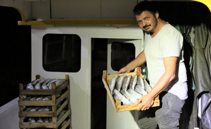 Karadeniz'de uzatma ağları palamutla doldu