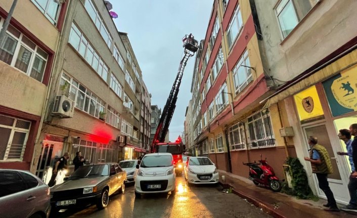 Samsun'da silahla yaralama şüphelisi çatıdan çatıya atlarken yakalandı