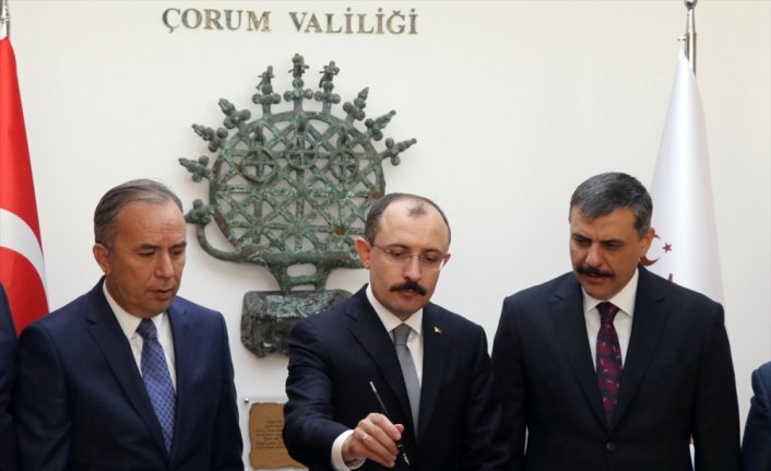 Ticaret Bakanı Mehmet Muş, Çorum'da ziyaretlerde bulundu