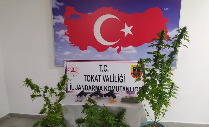 Tokat'ta uyuşturucu operasyonunda 2 kişi yakalandı