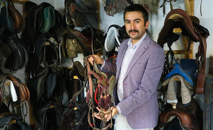 Bayburtlu ciritçi aile, koşum aletlerinden koleksiyon oluşturdu
