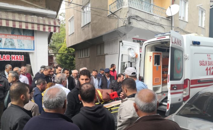 Çorum'da akrabalar arasında çıkan silahlı kavgada 2 kişi yaralandı