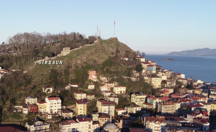 Giresun Kalesi yamaçlarındaki yapılar kentsel dönüşüm kapsamında restore edilecek