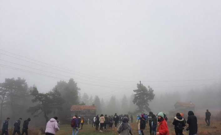Kastamonu Üniversitesi öğrencileri derslerini sahada işliyor