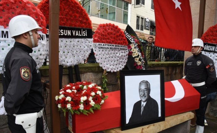 Vefat eden eski Giresun milletvekili Ergun Özdemir son yolcuğuna uğurlandı
