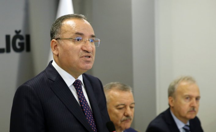 Adalet Bakanı Bozdağ, Zonguldak'ta partililerle buluşmasında konuştu: