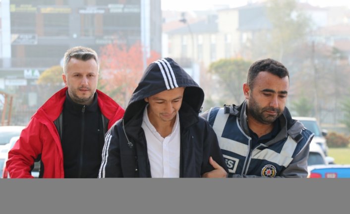 Bolu'da hırsızlık amaçlı girdiği evlerde konaklayan şüpheli tutuklandı