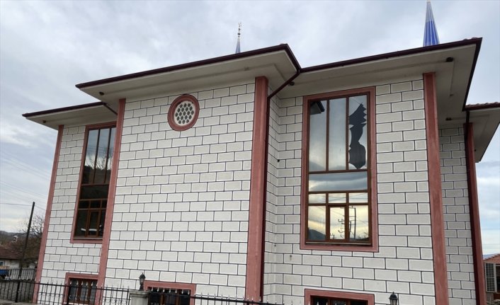 Düzce Gölyaka'da depreme yönelik hasar tespit çalışmaları sürüyor