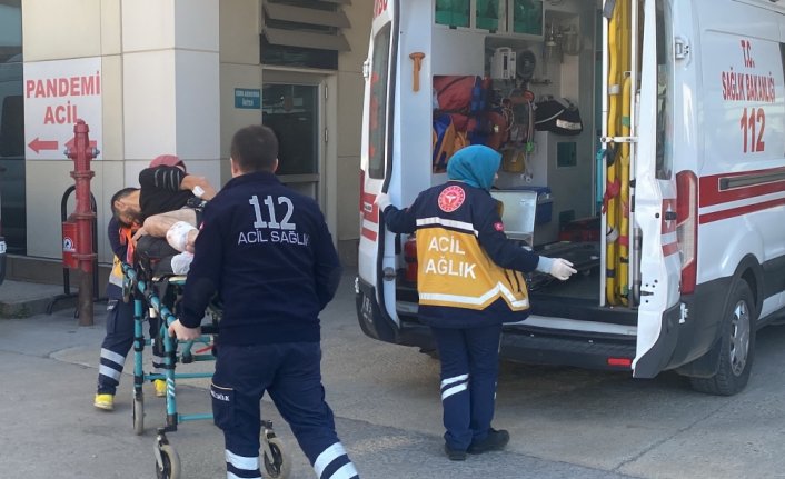 Düzce'de otomobilden ateş açıp 1 kişiyi yaralayan şüpheli yakalandı