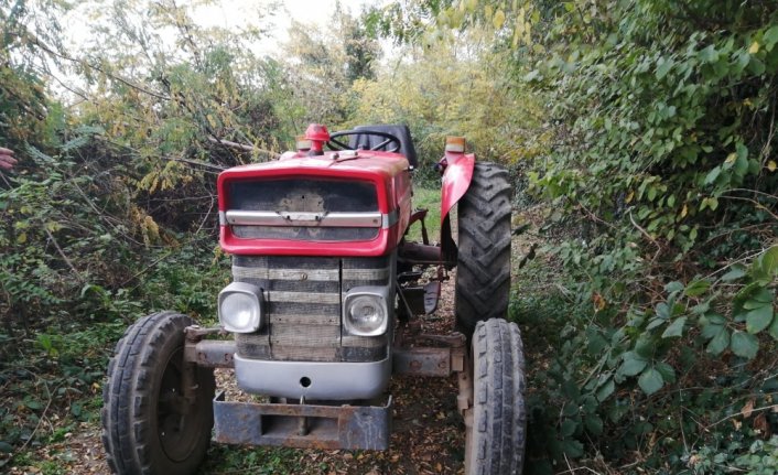 Düzce'de traktör çalan 2 şüpheli tutuklandı