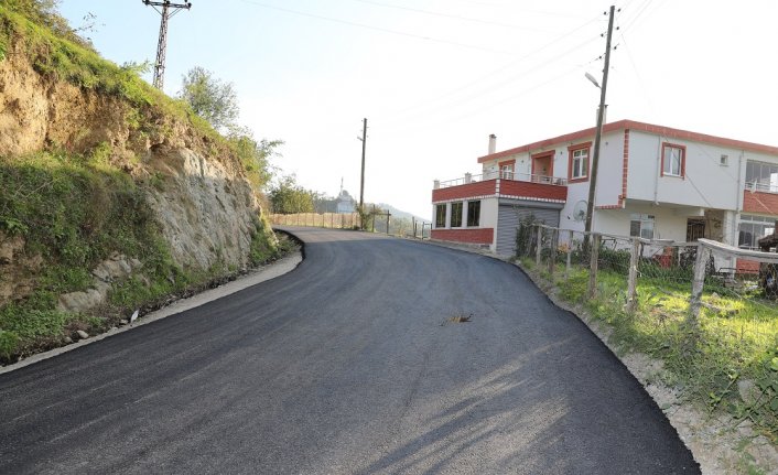 Kabadüz'de asfaltlama çalışmaları sürüyor