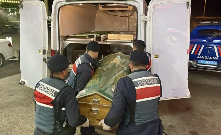 Kastamonu'da akaryakıt istasyonunda silahla vurulan kişi öldü