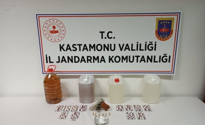 Kastamonu'da uyuşturucu operasyonunda 3 kişi yakalandı