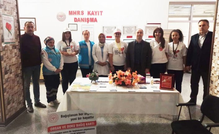 Merzifon’da hastanede açılan stantta organ bağışının önemi anlatıldı