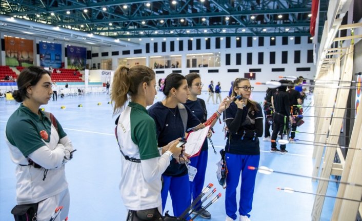 Okçuluk Salon Federasyon Kupası, Samsun'da devam ediyor