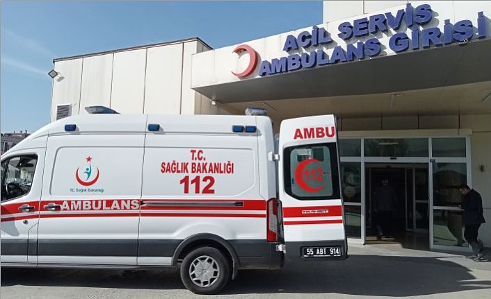 Samsun'da 2 otomobilin çarpıştığı kazada karı koca öldü, oğulları yaralandı