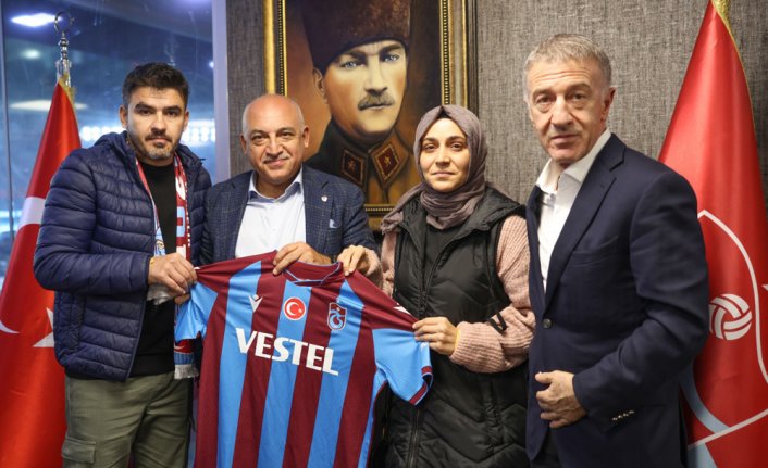 Trabzonspor, organları bağışlanan Ömer Asaf'ın ailesini konuk etti