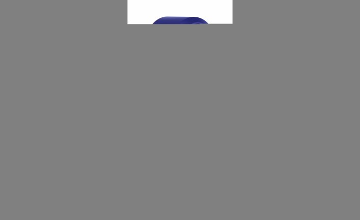 Vinca mavisi ve rose renklerindeki Dyson saç bakım ürünleri satışta