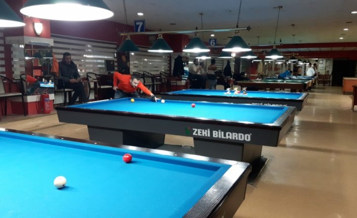 Bolu'da 3 Bant Bilardo Turnuvası düzenlendi