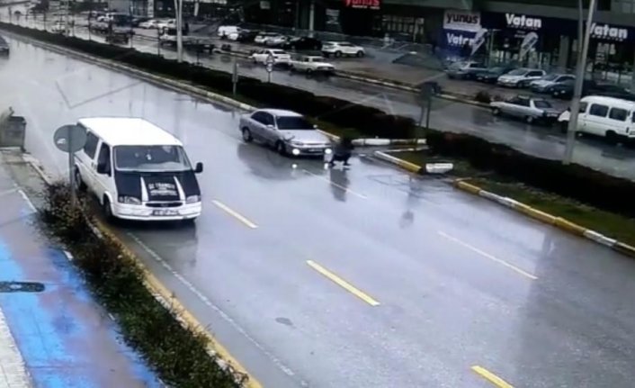 Çorum'da otomobilin çarptığı kadın hayatını kaybetti