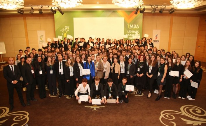 Doğa Koleji öğrencileri, uzman eğitmen ve akademisyenlerle buluştu