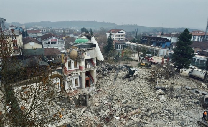 Düzce'de kurulan konteyner kentlere yarından itibaren yerleşilmeye başlanacak