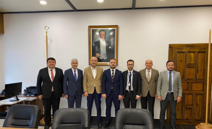 KARDEMİR VE KARDÖKMAK'ın toplu iş sözleşme taslakları işverene teslim edildi