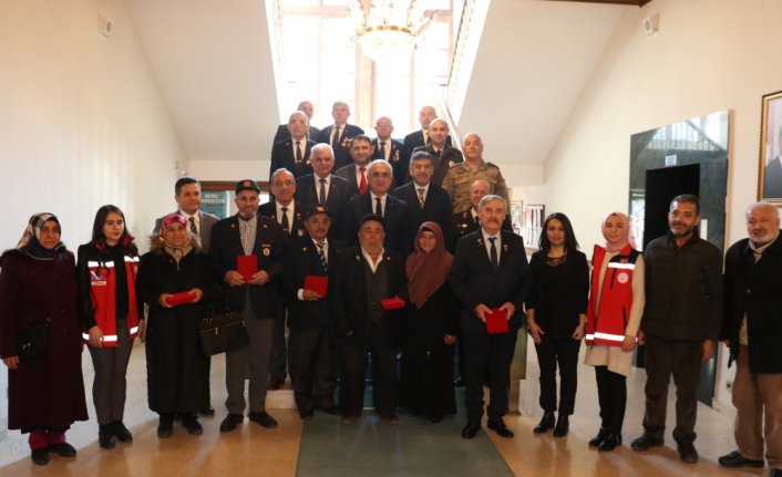 Kastamonu'da 5 Kıbrıs gazisine madalya verildi