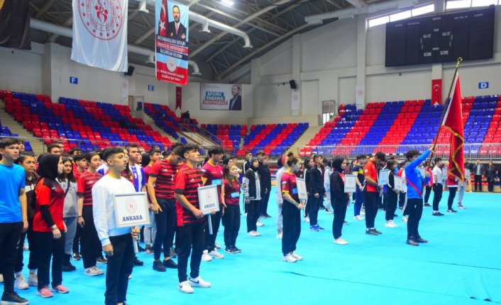 Okul Sporları Gençler Bilek Güreşi Grup Müsabakaları Karabük'te başladı
