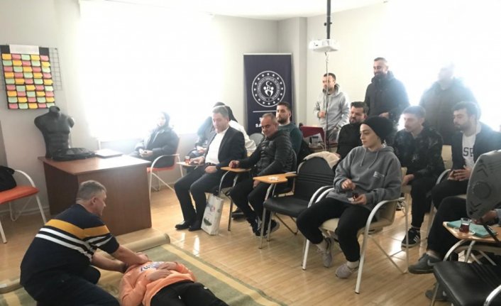 Salıpazarı'nda ilk yardım eğitimi