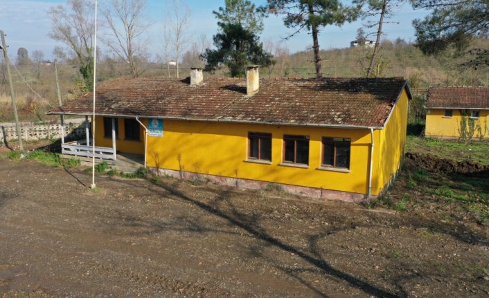 Salıpazarı'nda Tepealtı İlkokulu binası köy yaşam merkezine dönüştürülüyor