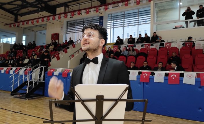 Salıpazarı'nda Türk sanat müziği konseri verildi