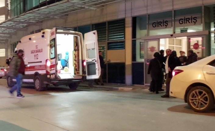 Samsun'daki bıçaklı kavgada 2 kişi yaralandı