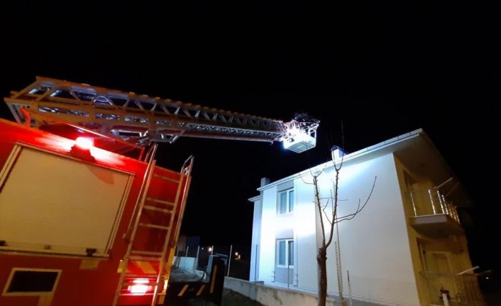 Saraydüzü'nde çıkan baca yangını söndürüldü