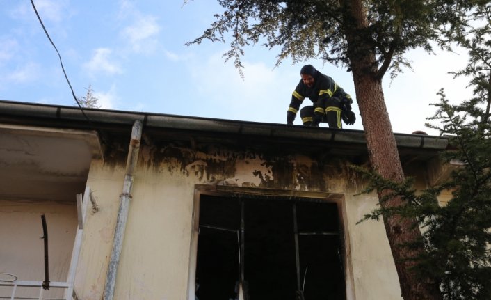 Tokat'ta evde çıkan yangın hasara yol açtı