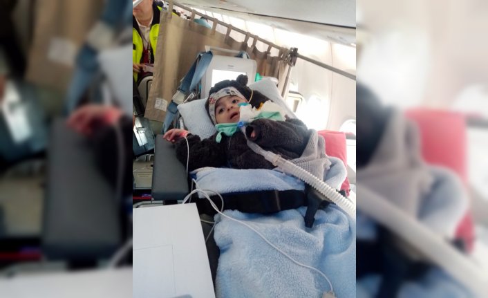 Trabzonlu SMA hastası Egemen bebek tedavi için Dubai'ye gideceği günü bekliyor