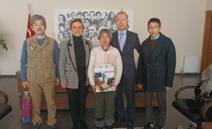 Japon bilim insanı Karabük'te antik kentteki kazı çalışmalarını inceledi