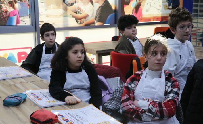 Karabük'te gençler, DENEYAP Teknoloji Atölyeleri ile geleceğe hazırlanıyor